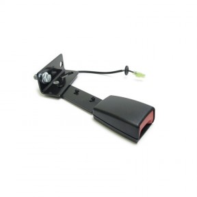 Přední levý zámek bezpečnostního pásu, s kontrolkou zapnutí pásu