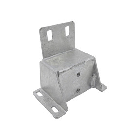 Vnitřní konzola uchycení karoserie k rámu, POZINK